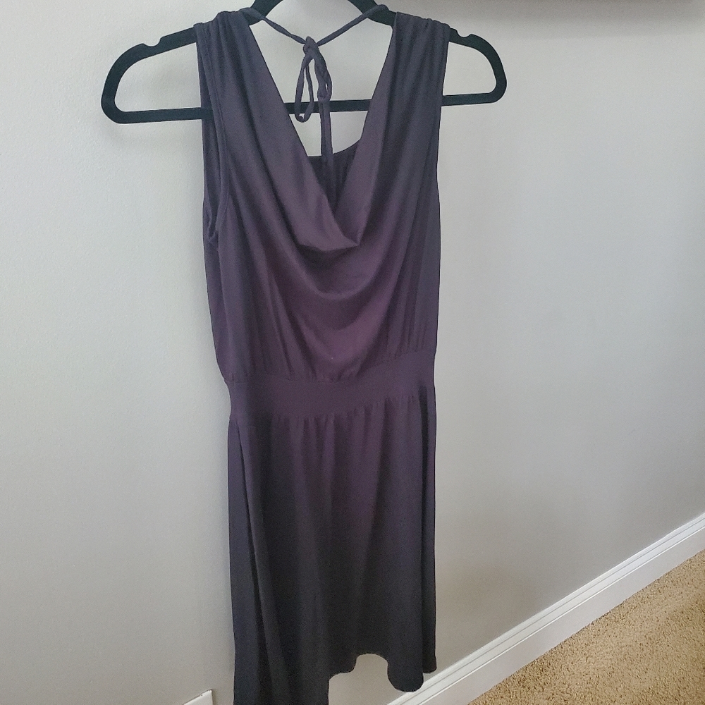 Old Navy sleeveless black dress - Picture 4 of 5